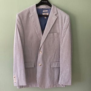 Men’s seersucker suit coat. Gently used. Great for summer events.